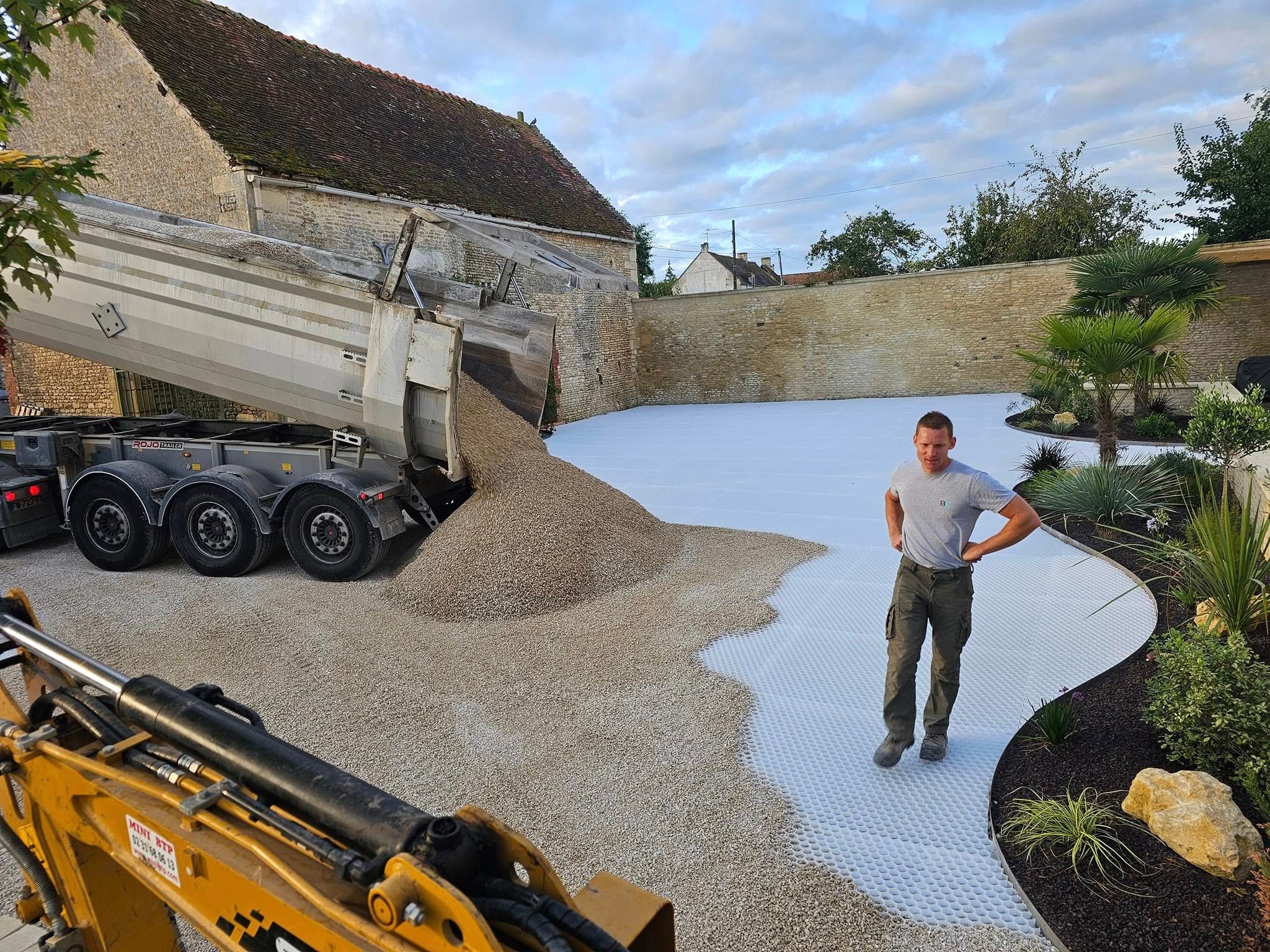 Travail de terrassement en Normandie