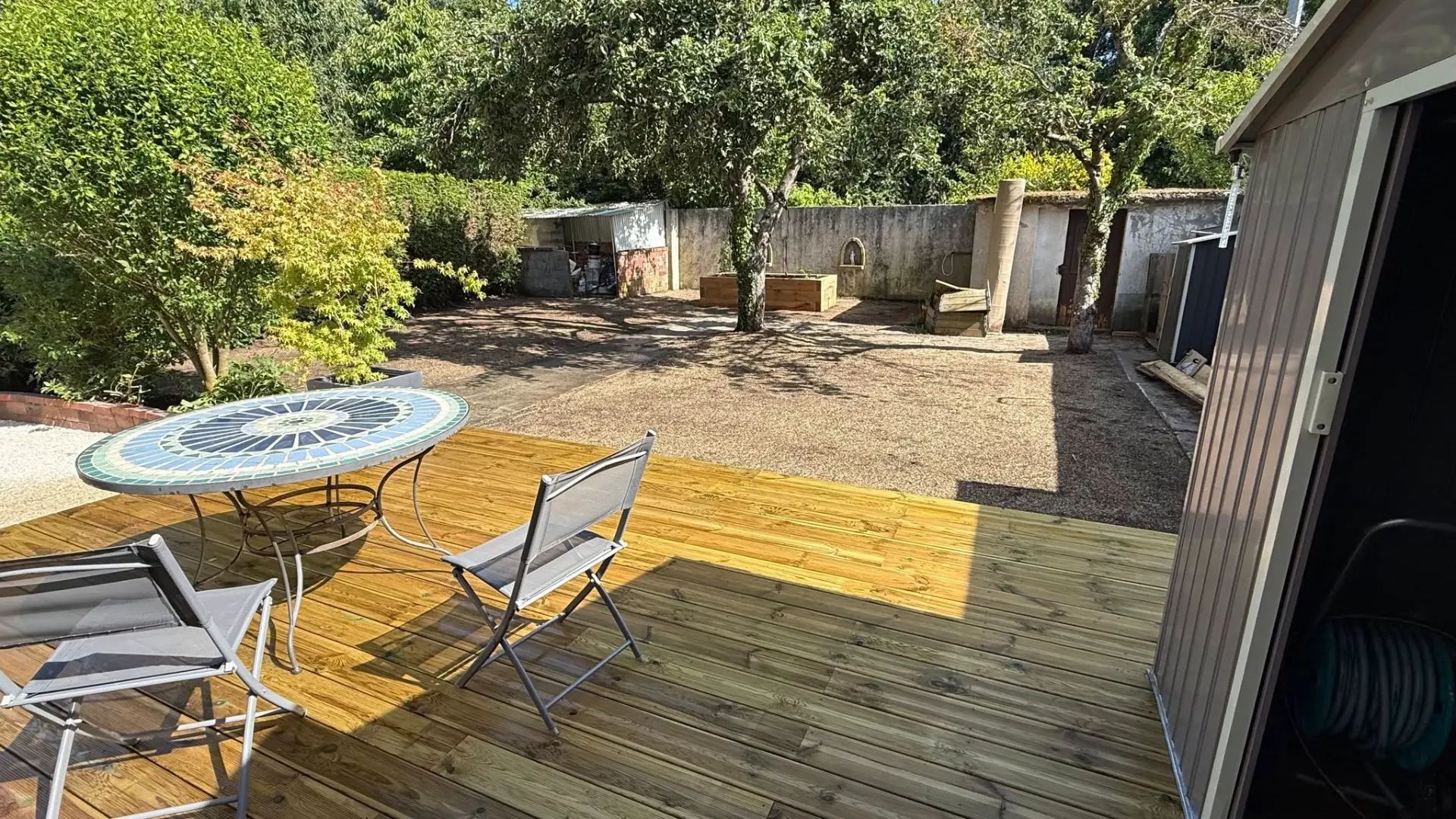Création d'une allée et d'une terrasse en bois dans le Calvados