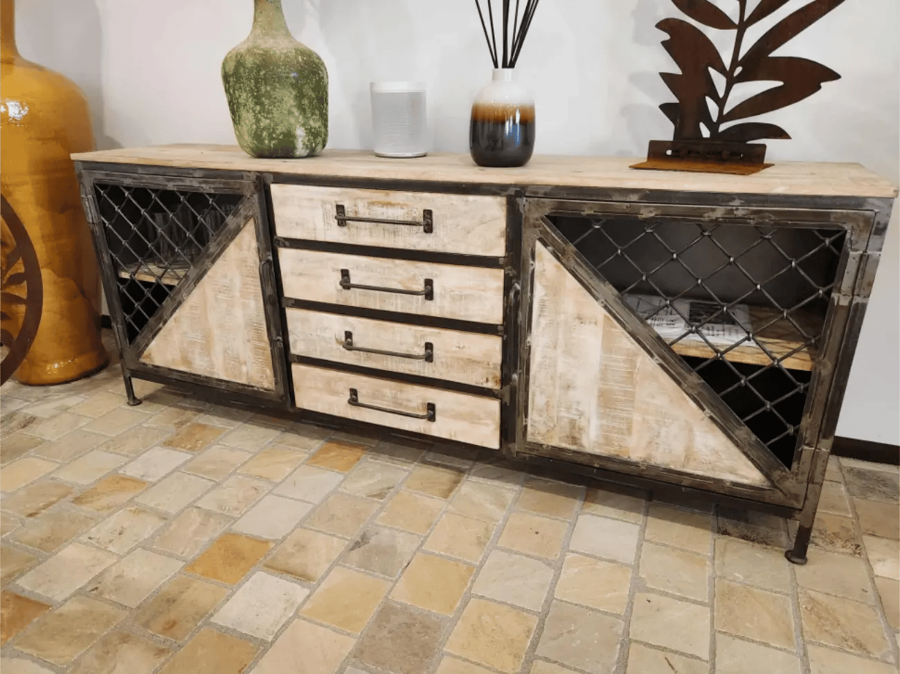 Buffet en Acier et Pin