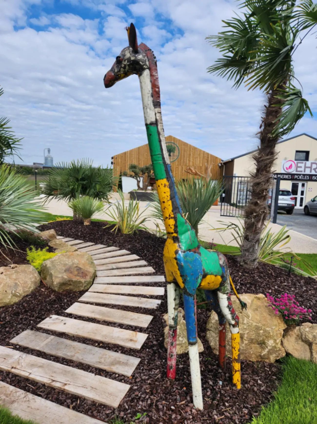Girafe décorative pour jardin